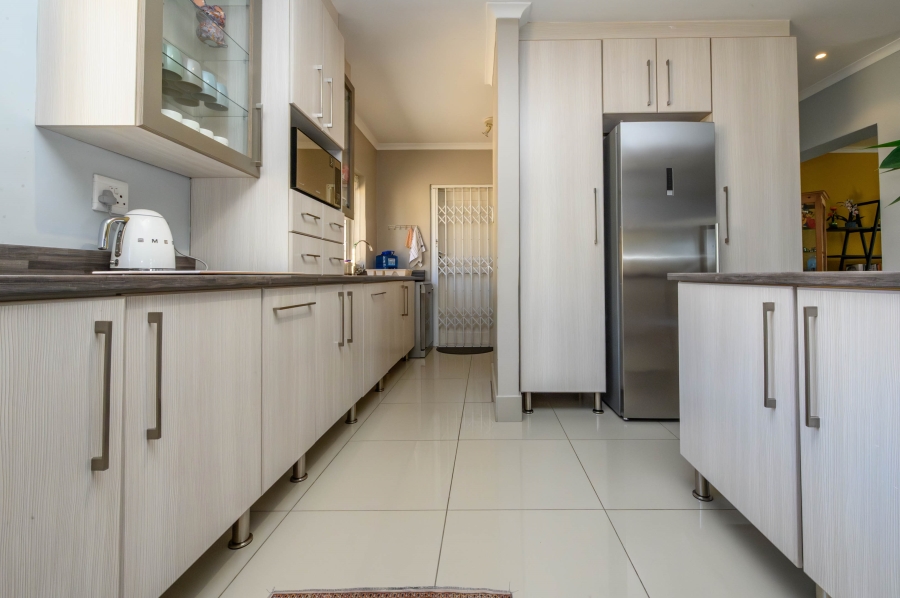 To Let 3 Bedroom Property for Rent in Walmer Heights Eastern Cape